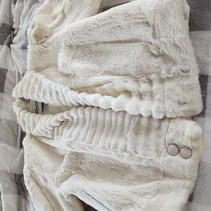 Natural rabbit skin fur